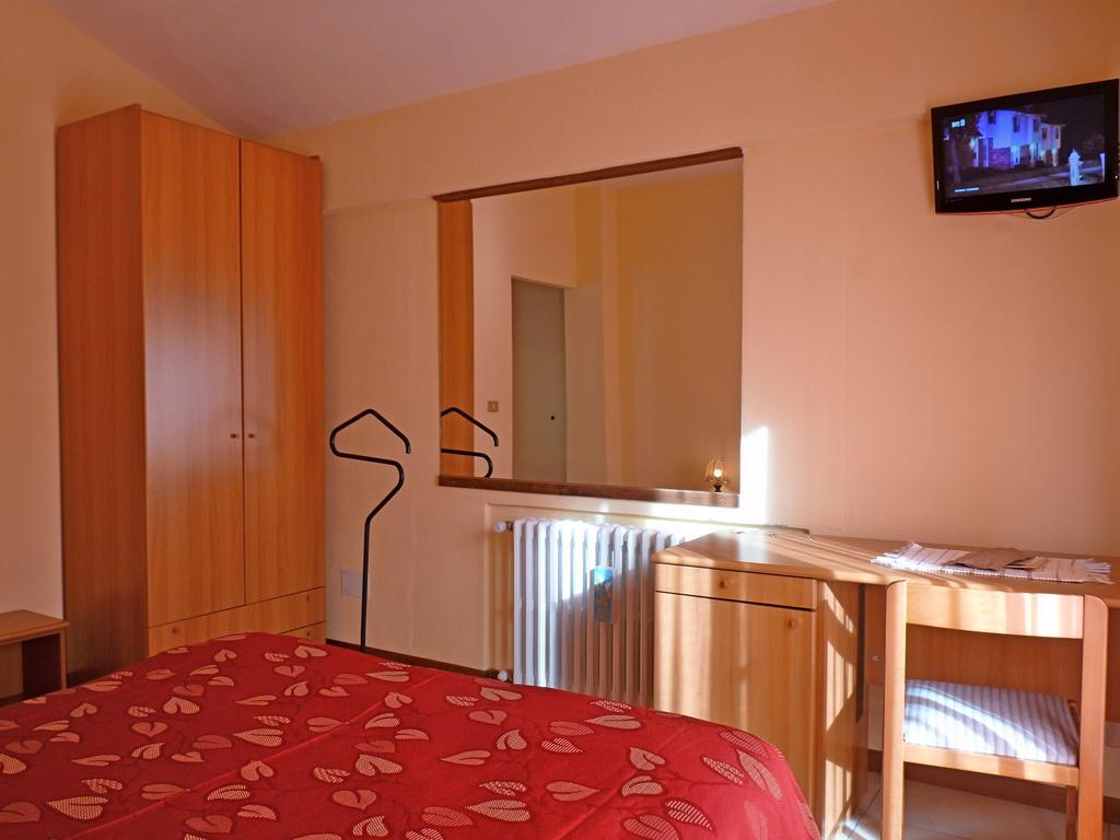 Hotel La Rosa 테글리오 객실 사진