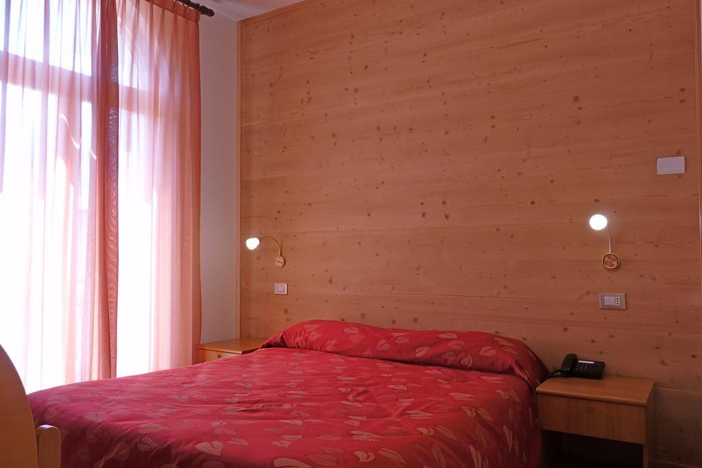 Hotel La Rosa 테글리오 외부 사진