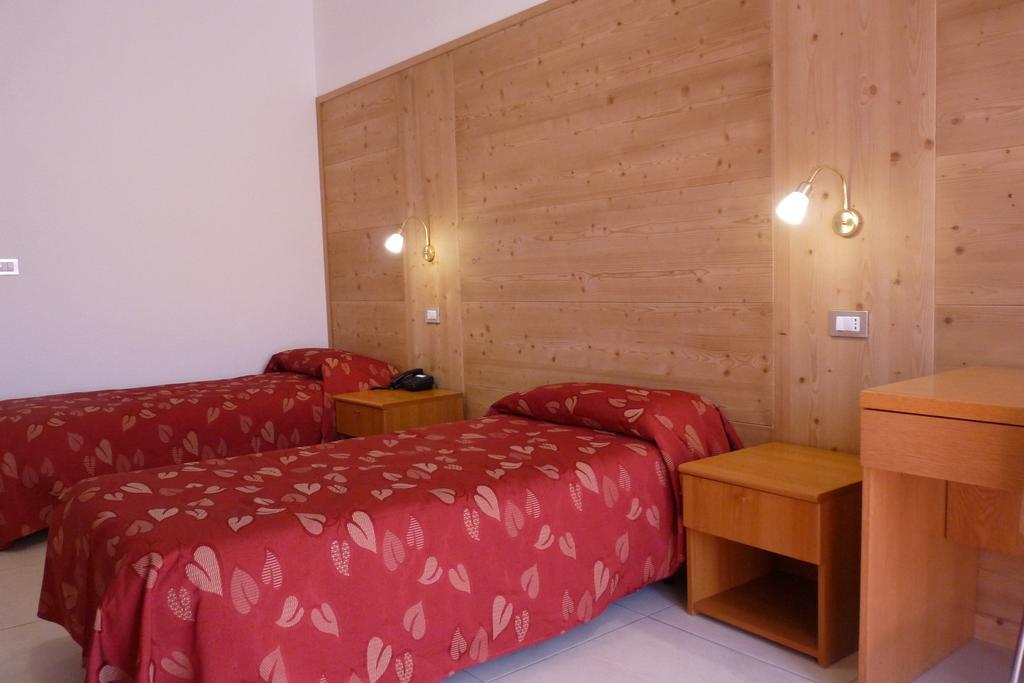 Hotel La Rosa 테글리오 외부 사진
