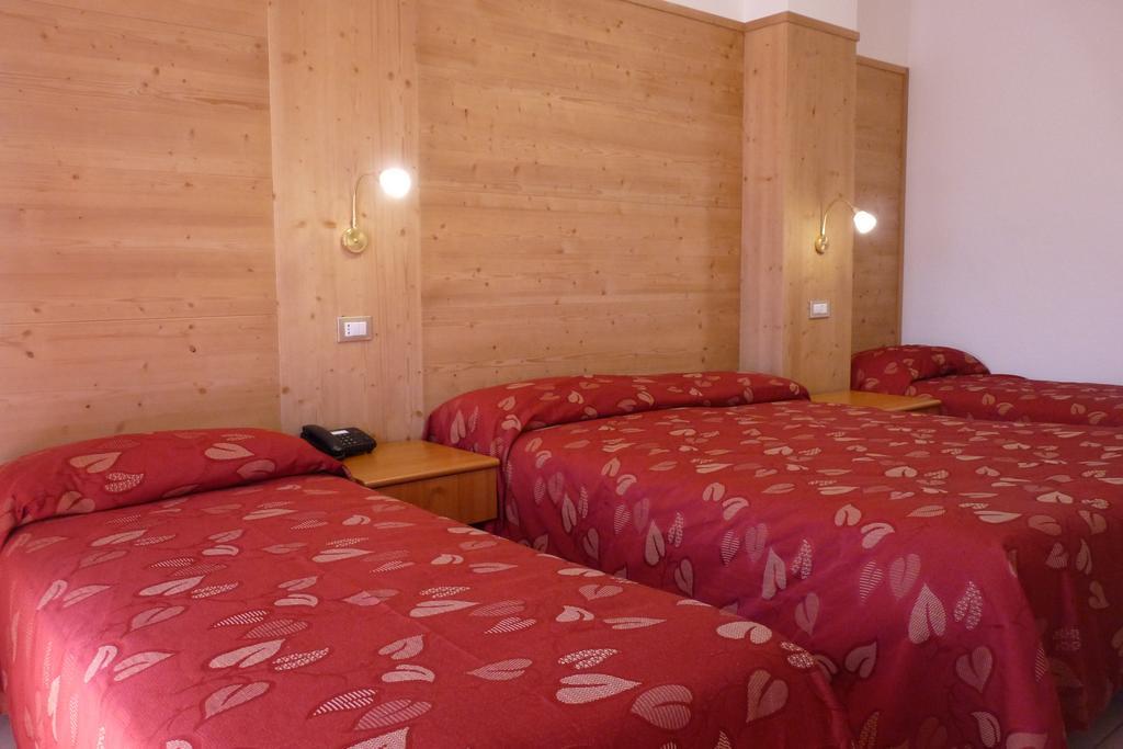 Hotel La Rosa 테글리오 외부 사진